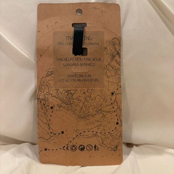 Disney Santa Pooh & Piglet 3D Silicone Luggage Tag Backpack Bag Identifier NWT - Picture 5 of 5